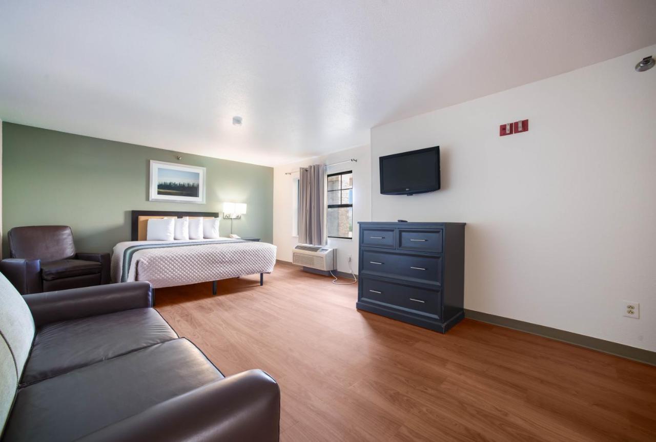 Hometowne Studios By Red Roof St. Louis - Airport/N Lindbergh Hazelwood Exterior photo